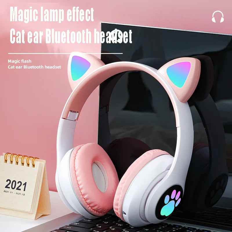 Cute Cat Design with LED Lights & Mic - Z A F L U X X - E M P I R E